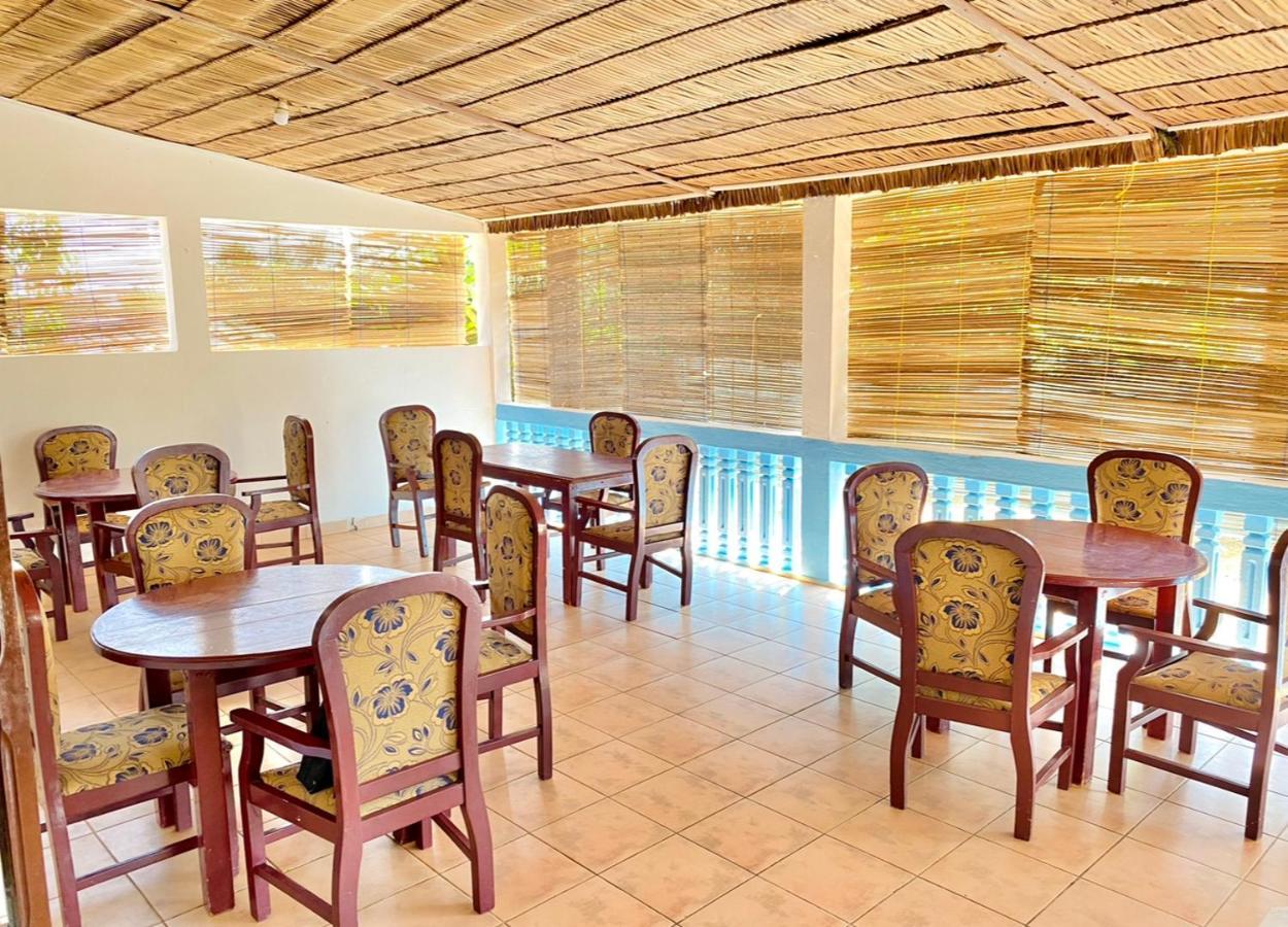 Le Dona Kribi Hotel Luaran gambar